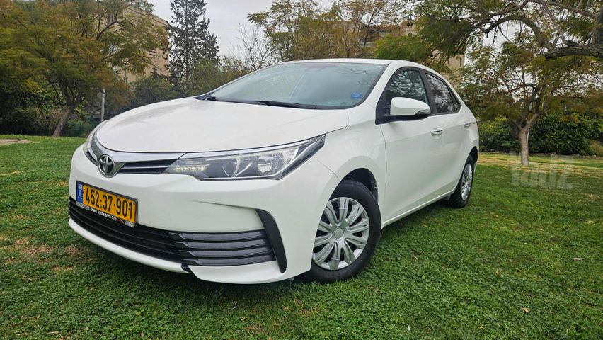 טויוטה קורולה