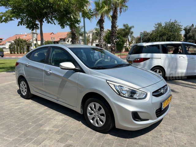 יונדאי אקסנט i25