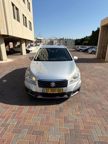 סוזוקי קרוסאובר