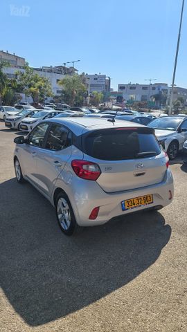יונדאי i10