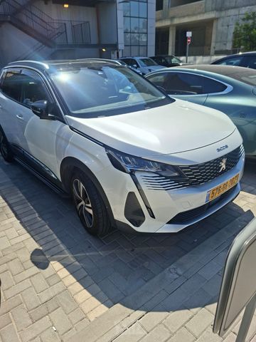 מודעת רכב פיג'ו 3008