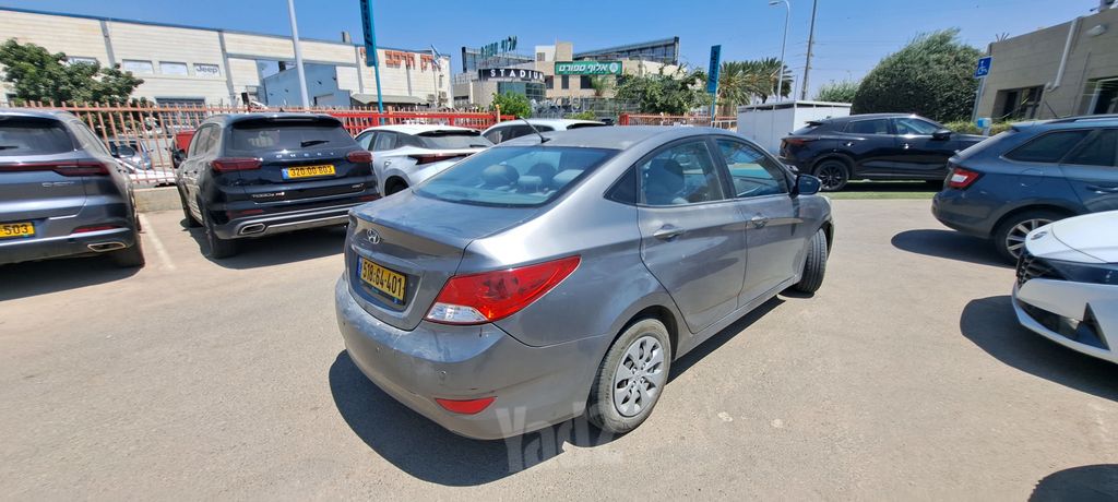 יונדאי אקסנט i25