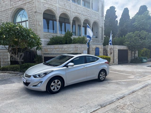 יונדאי I35
