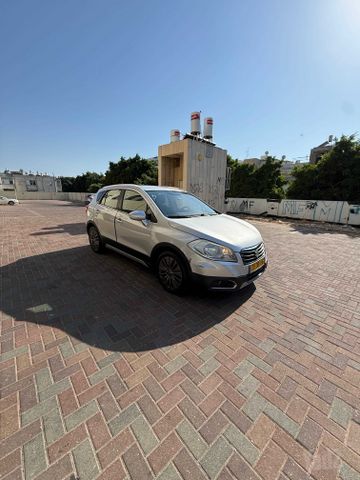 סוזוקי קרוסאובר
