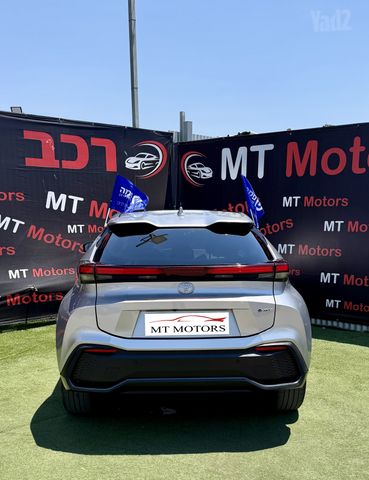 טויוטה C-HR