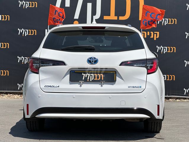 טויוטה קורולה