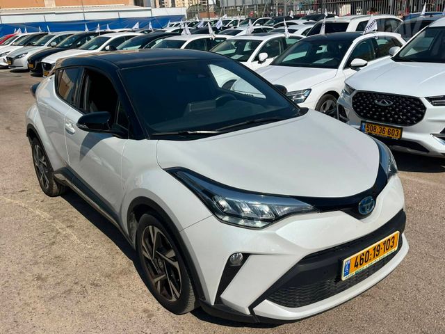 טויוטה C-HR