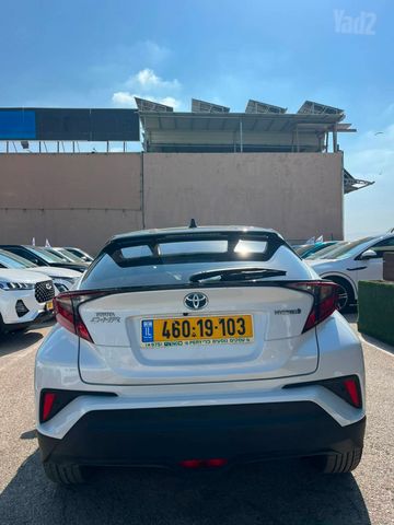 טויוטה C-HR