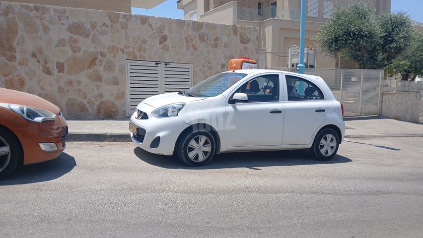 מודעת רכב ניסאן מיקרה