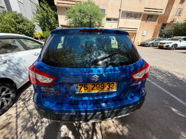 סוזוקי קרוסאובר