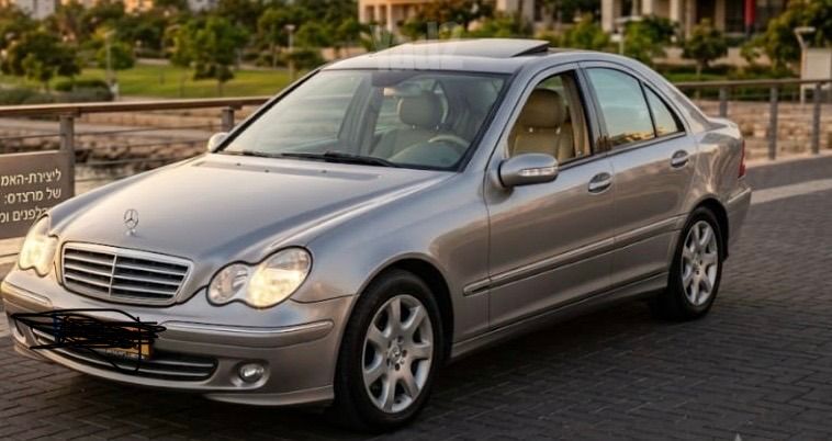 מודעת רכב מרצדס-בנץ C-class