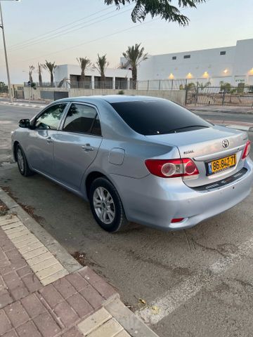 טויוטה קורולה