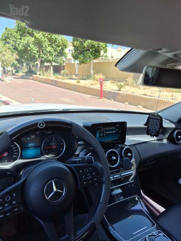 מרצדס-בנץ C-class