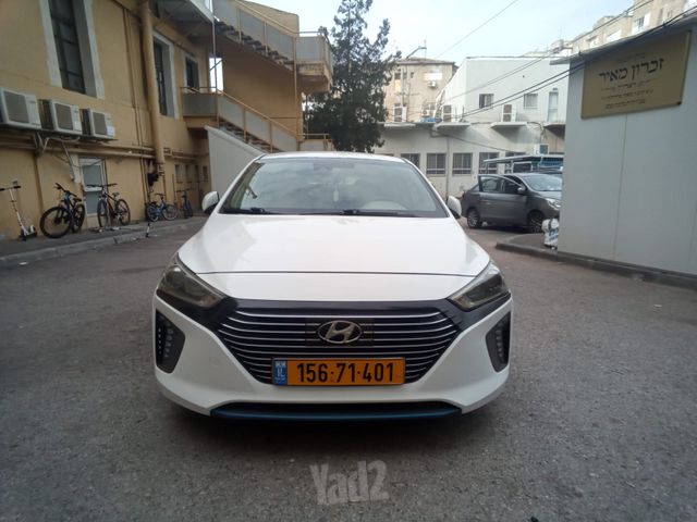 יונדאי איוניק