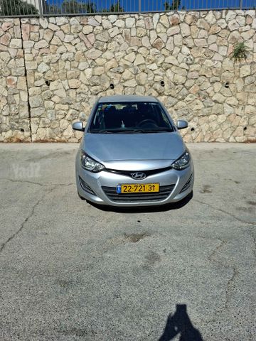 יונדאי i20