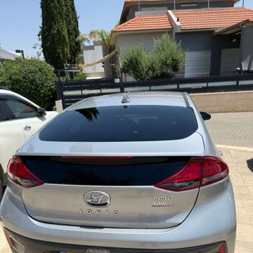 יונדאי איוניק