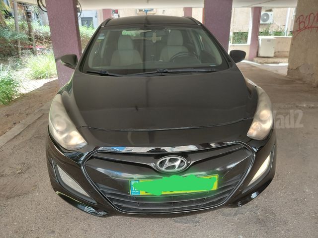 יונדאי i30