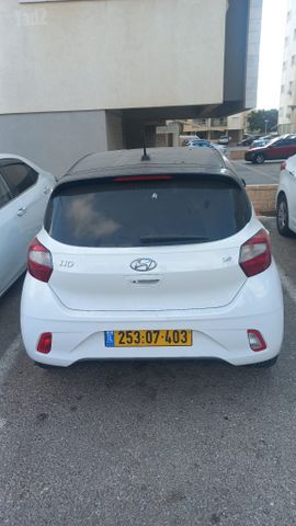 יונדאי i10