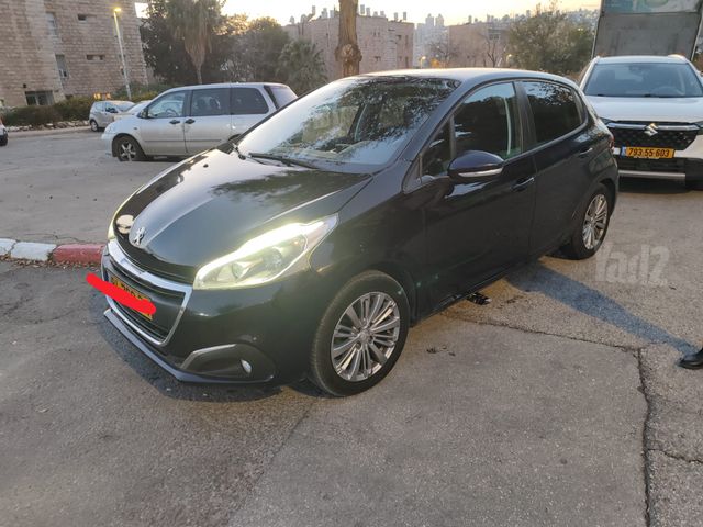 מודעת רכב פיג'ו 208