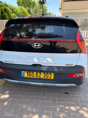 יונדאי באיון