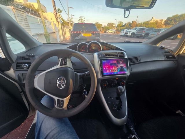 טויוטה ורסו