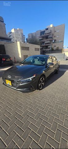 מודעת רכב יונדאי אלנטרה