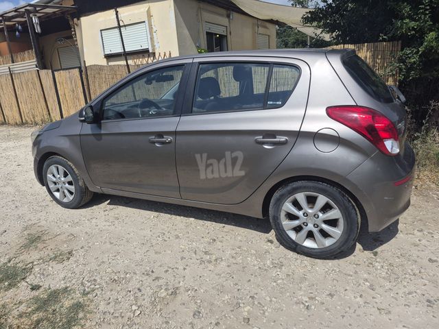 יונדאי i20