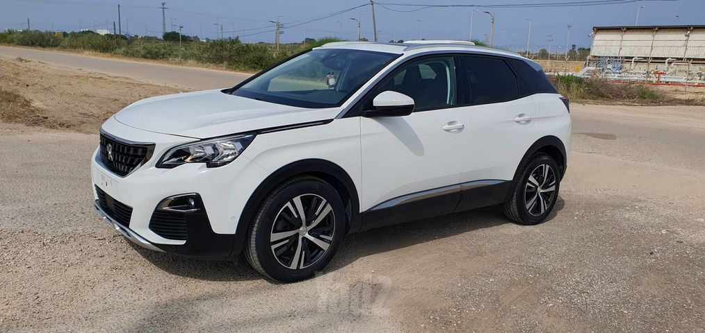 3008 Premium אוט׳ בנזין 1.2 (130 כ״ס)