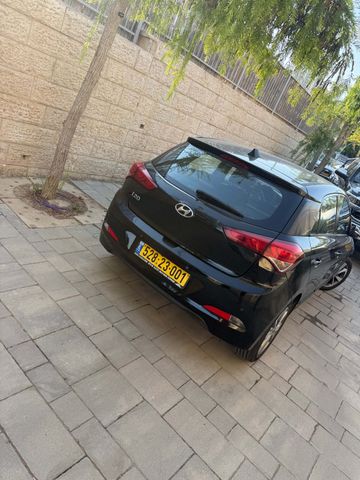 יונדאי i20