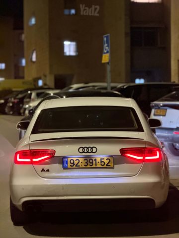 אאודי A4
