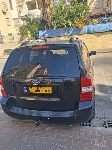 מודעת רכב קיה קרניבל