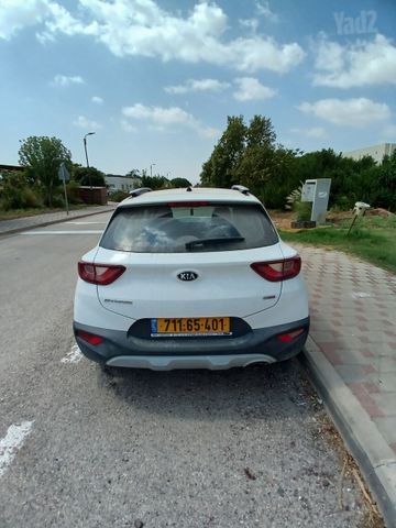 מודעת רכב קיה סטוניק