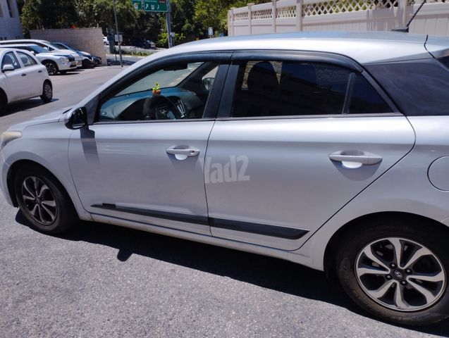 יונדאי i20