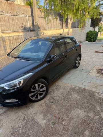 יונדאי i20