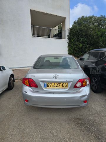 טויוטה קורולה