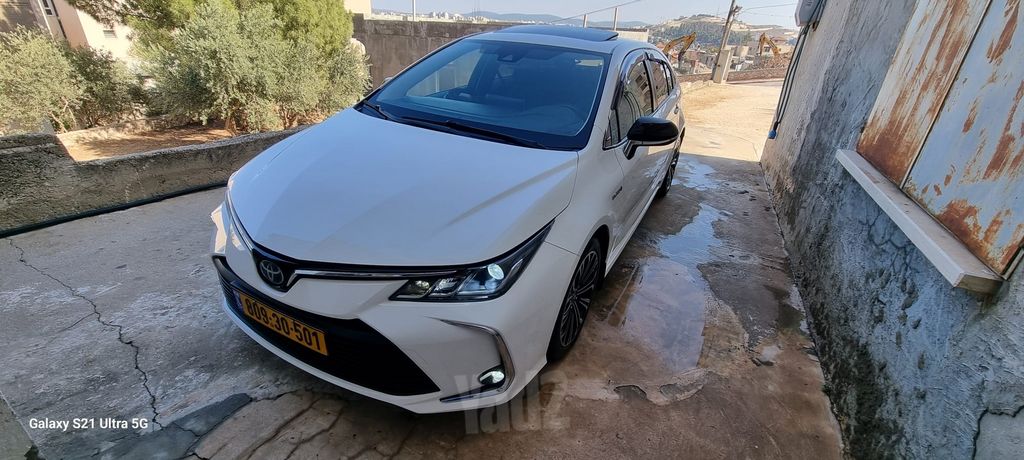 טויוטה קורולה