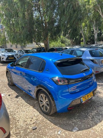 מודעת רכב פיג'ו 208