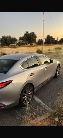 מאזדה 3