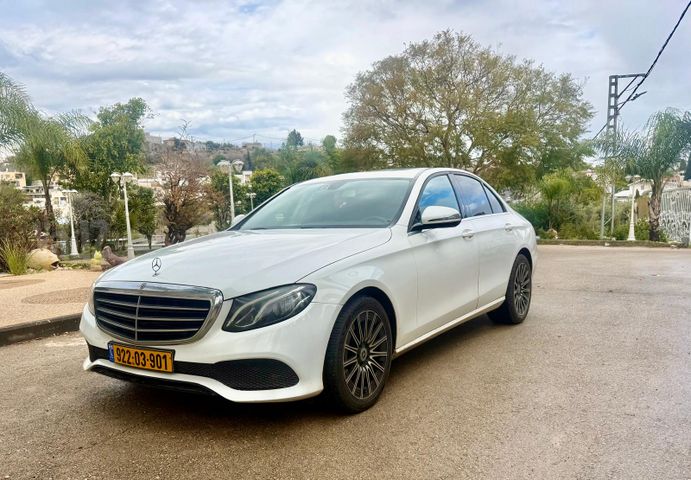 מרצדס-בנץ E-class