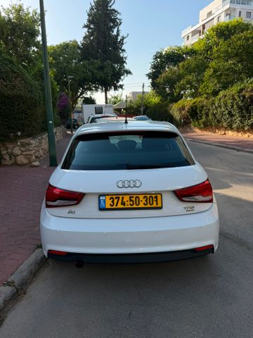 אאודי A1