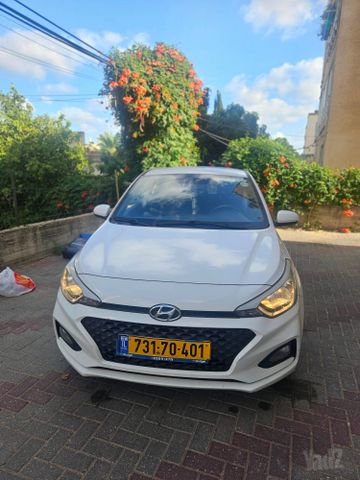 מודעת רכב יונדאי i20