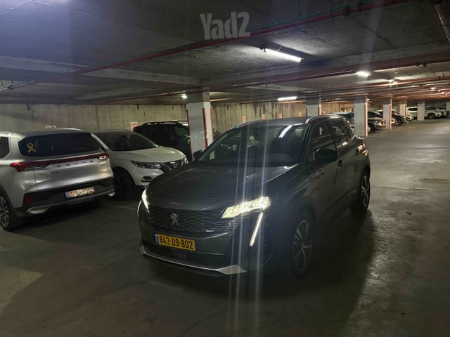 פיג'ו 3008