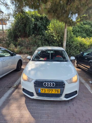 אאודי A1
