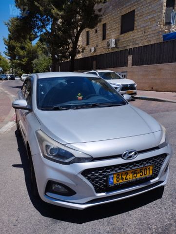 יונדאי i20