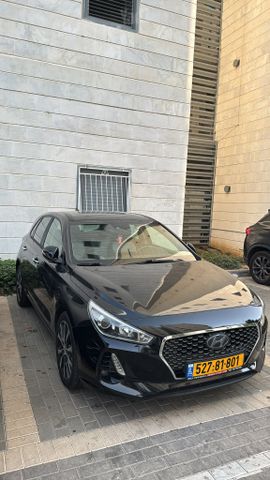 יונדאי i30