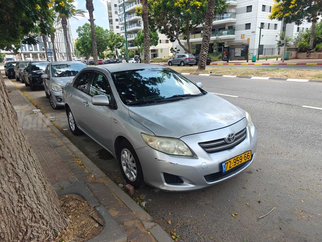 טויוטה קורולה