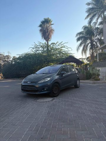 מודעת רכב פורד פיאסטה