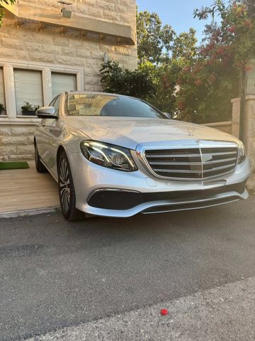 מרצדס-בנץ E-class