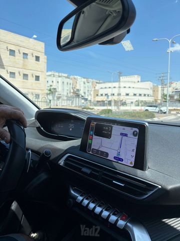פיג'ו 3008