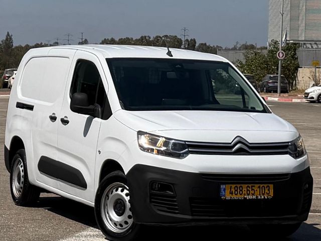 מודעת רכב סיטרואן ברלינגו